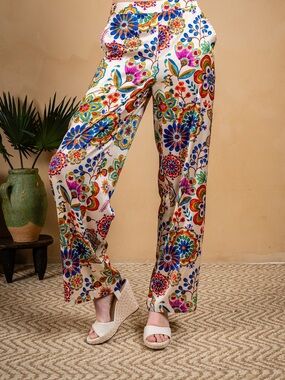 Floral Wide-Leg Pants in Cream with Multicolor Blooms